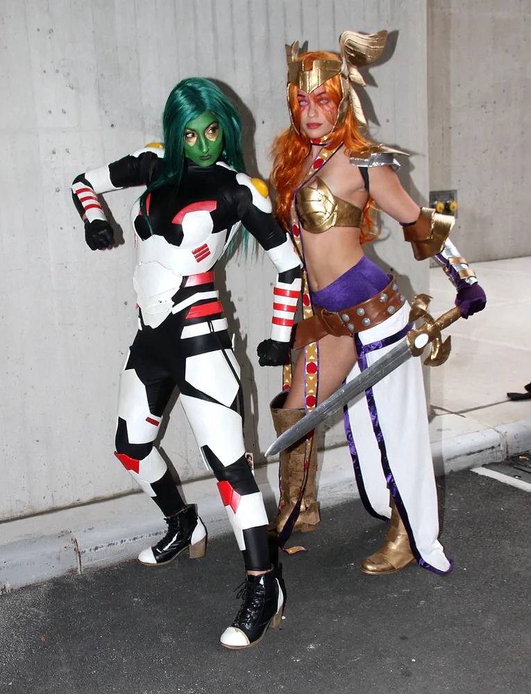 Scenes from the 2014 New York Comic Con. Part 2/2
