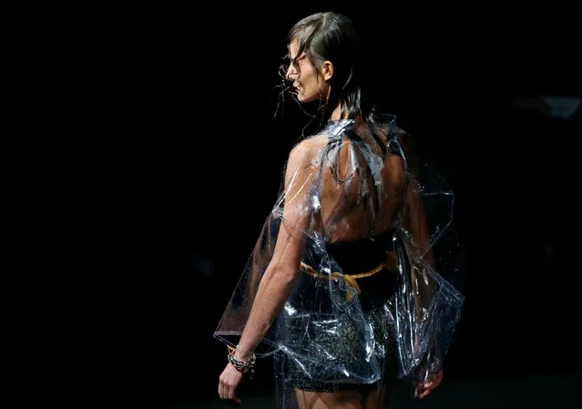 A model presents a creation by designer Yoshiki, leader of Japan's band “X Japan”, from his Spring/Summer 2017 collection for his brand YOSHIKIMONO during Tokyo Fashion Week in Tokyo, Japan October 17, 2016. (Photo by Toru Hanai/Reuters)
