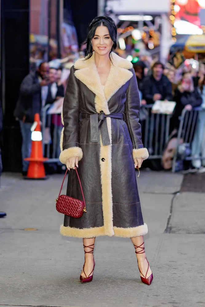 Dresses last Weeks, Part 4/5