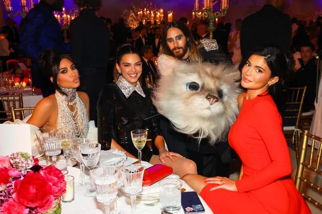 (L-R) Kim Kardashian, Kendall Jenner, American actor and musician Jared Leto and Kylie Jenner attend The 2023 Met Gala Celebrating “Karl Lagerfeld: A Line Of Beauty” at The Metropolitan Museum of Art on May 01, 2023 in New York City. (Photo by Arturo Holmes/MG23/Getty Images for The Met Museum/Vogue)