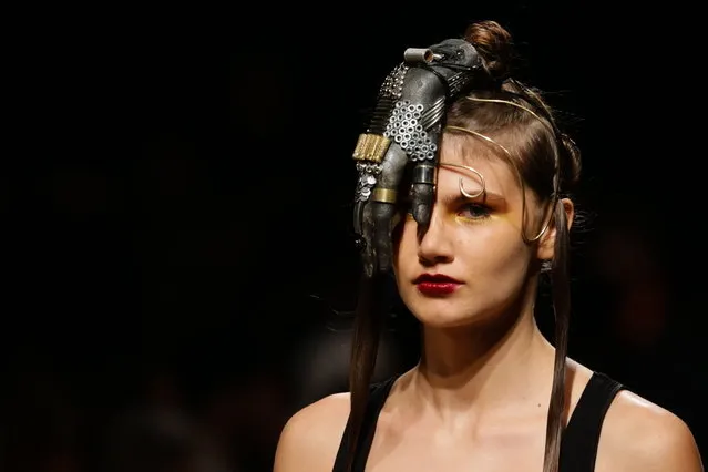 A model exhibits creations by Portuguese fashion designer Valentim Quaresma on the second day of the 51st Lisbon Fashion Week at Carlos Lopes pavillion in Lisbon, Portugal, 12 October 2018. (Photo by Tiago Petinga/EPA/EFE)