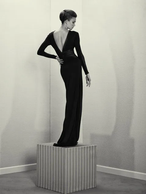 “A Head For Business And A Bod For Sin”. Karlie Kloss by Roe Ethridge (Acne Paper #14 Fall 2012)