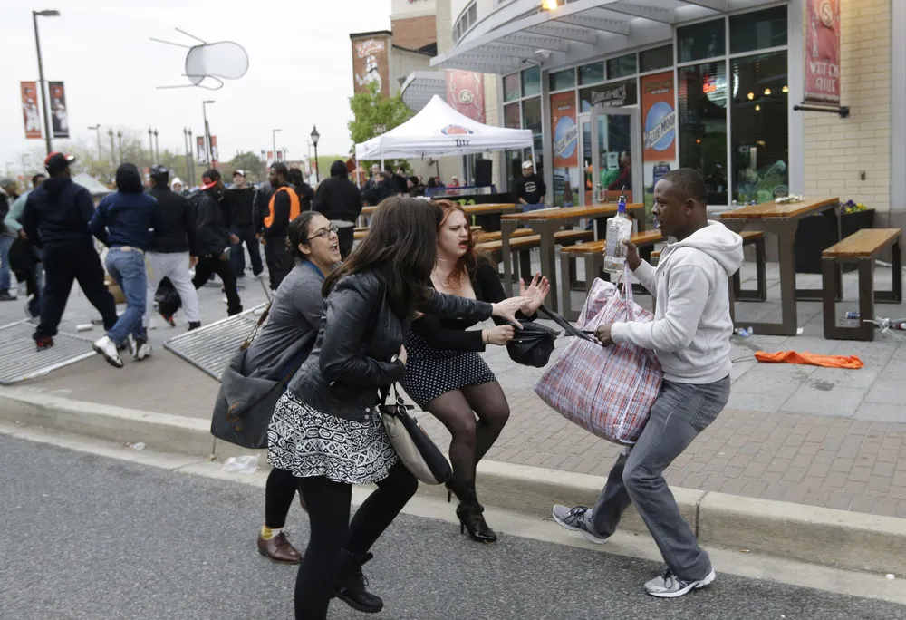 Baltimore: Protests Turn Violent in Wake of Freddie Gray Death