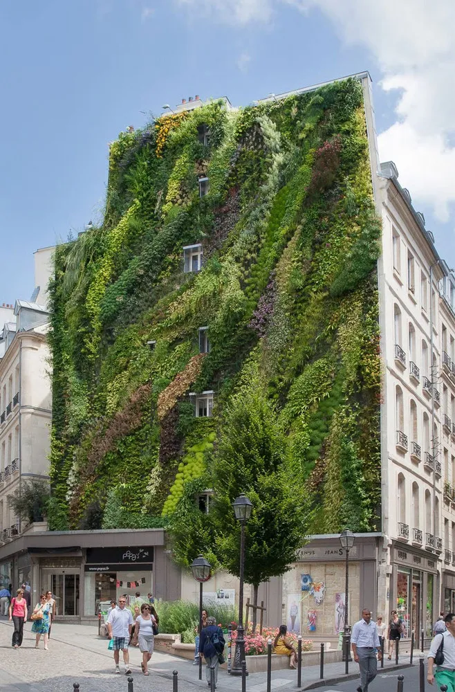 Vertical Garden – by Patrick Blanc in Madrid, Spain