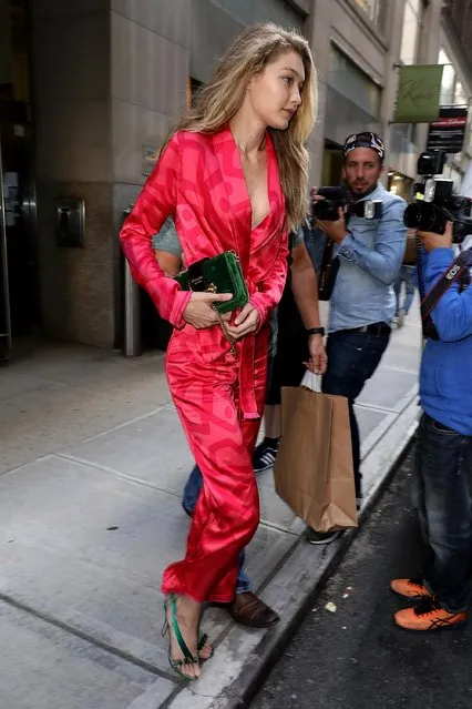 Gigi Hadid is spotted outside the Calvin Klein fitting rooms on September 7, 2017 in New York City. (Photo by Pierre Suu/GC Images)