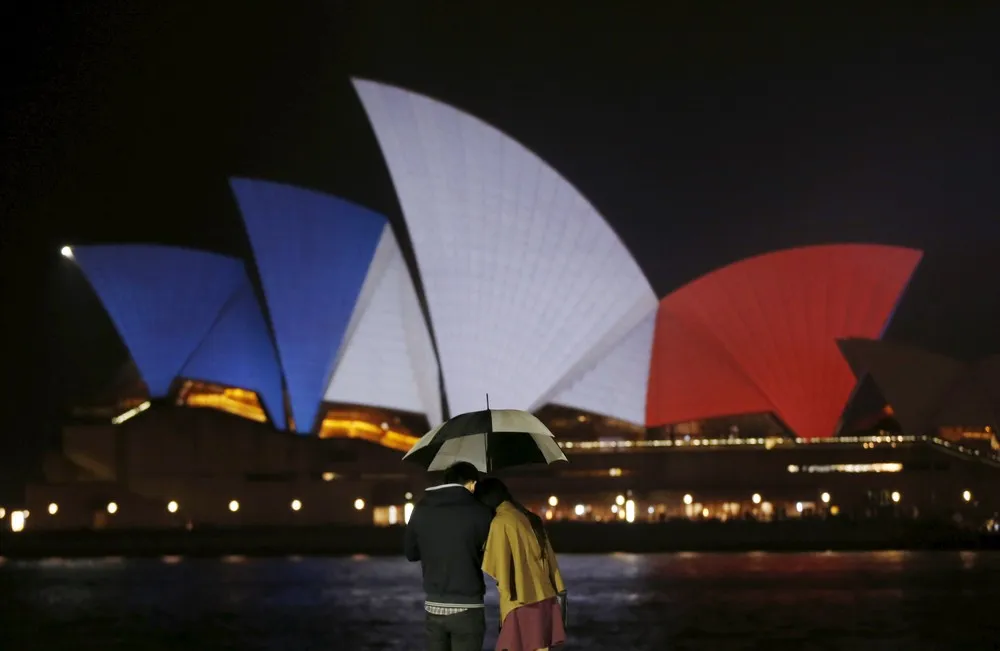 The World Reacts to Paris Attacks