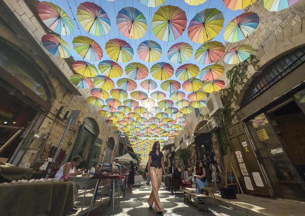 Some Photos: Contemporary Art