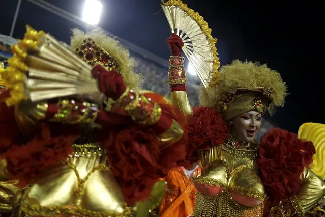 Revellers of Uniao da Ilha samba school perform during the carnival parade in Rio de Janeiro's Sambadrome February 7, 2016. (Photo by Pilar Olivares/Reuters)