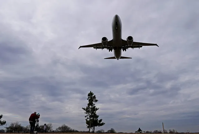 An American Airlines Boeing 737 MAX 8 flight from Los Angeles approaches for landing at Reagan National Airport shortly after an announcement was made by the FAA that the planes were being grounded by the United States in Washington, U.S. March 13, 2019. (Photo by Joshua Roberts/Reuters)
