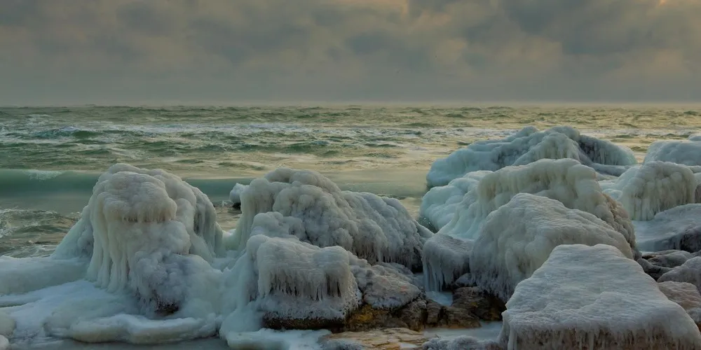 “I See Sea” by Dmytriy Dokunov: Frozen Black Sea