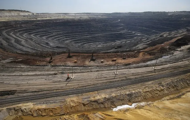 A general view of an open pit of the Stoilensky mining and concentration plant (GOK), owned by the Novolipetsk (NLMK) steel mill, in the city of Stary Oskol in Belgorod region, Russia, August 4, 2015. (Photo by Maxim Shemetov/Reuters)