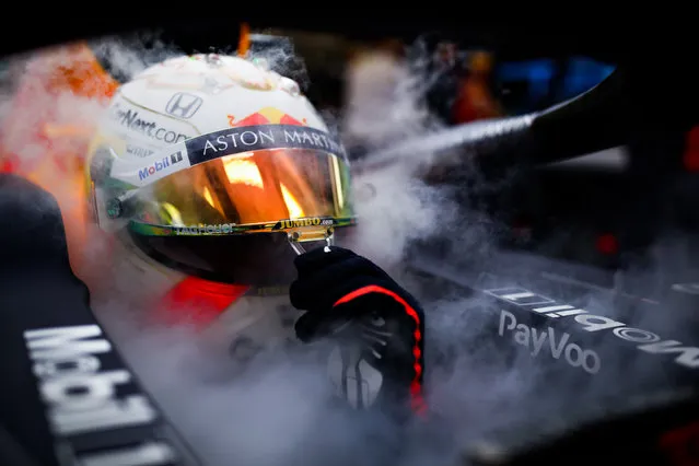Max Verstappen of Netherlands and Red Bull Racing prepares to drive in the garage during practice for the F1 Grand Prix of Spain at Circuit de Barcelona-Catalunya on August 14, 2020 in Barcelona, Spain. (Photo by Mark Thompson/Getty Images)