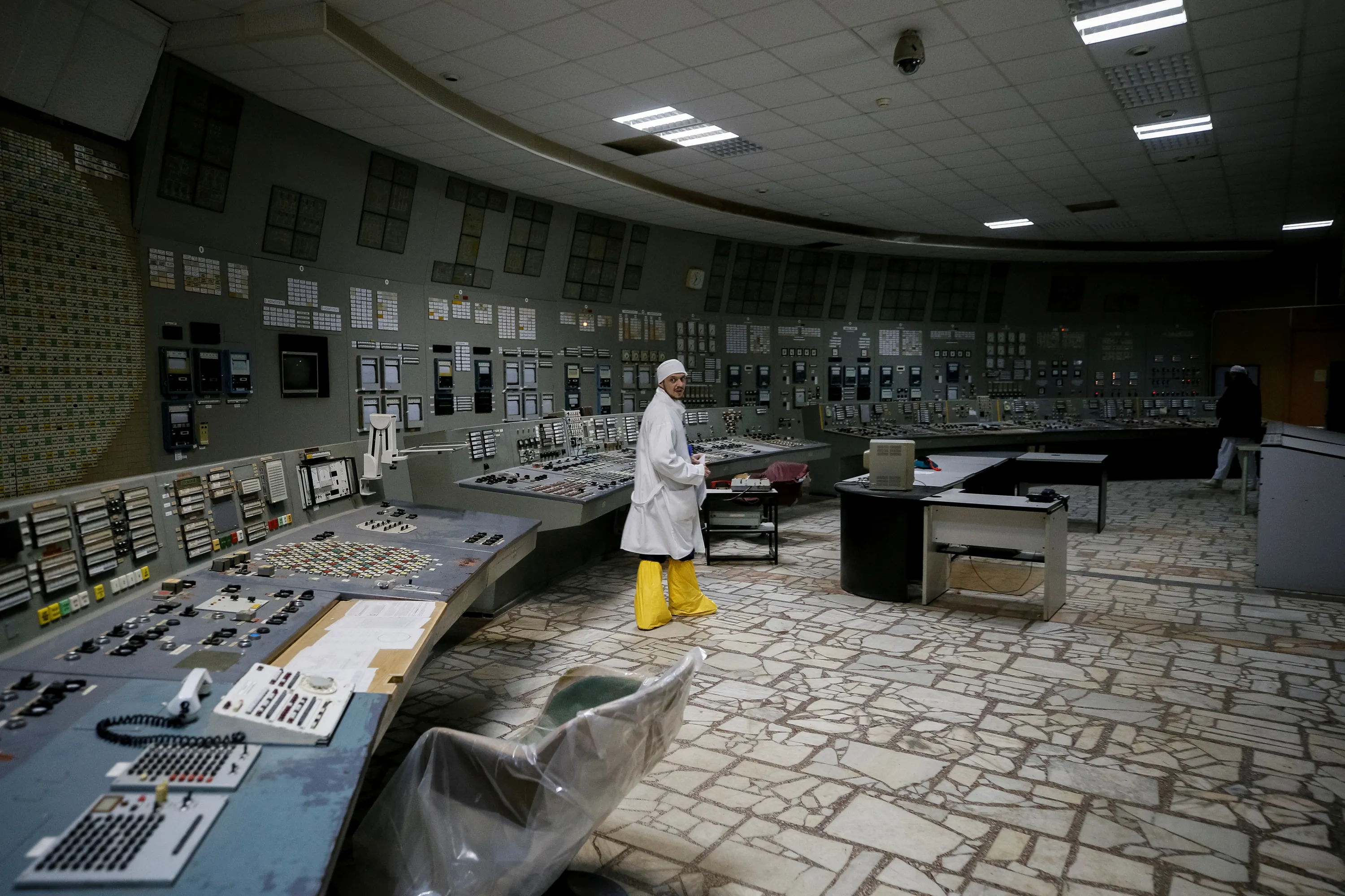 Чернобыльская атомная электростанция. БЩУ 4 ЧАЭС. Чернобыль ЧАЭС 4 энергоблок. БЩУ-2 ЧАЭС. Атомная электростанция Чернобыль 4 энергоблок.
