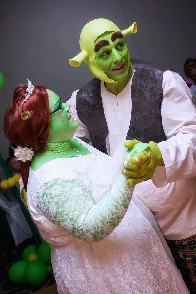 Shrek Wedding by Paul Bellas and Heidi Coxshall 