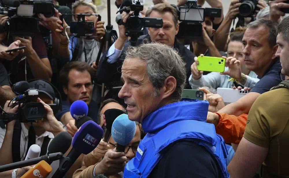 Pictures of the Year 2022, Part 111-1/163