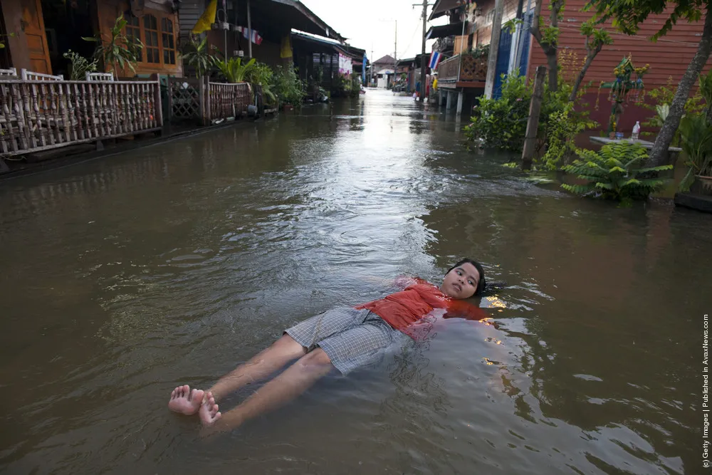 Floods Continue To Ravage Parts Of Thailand