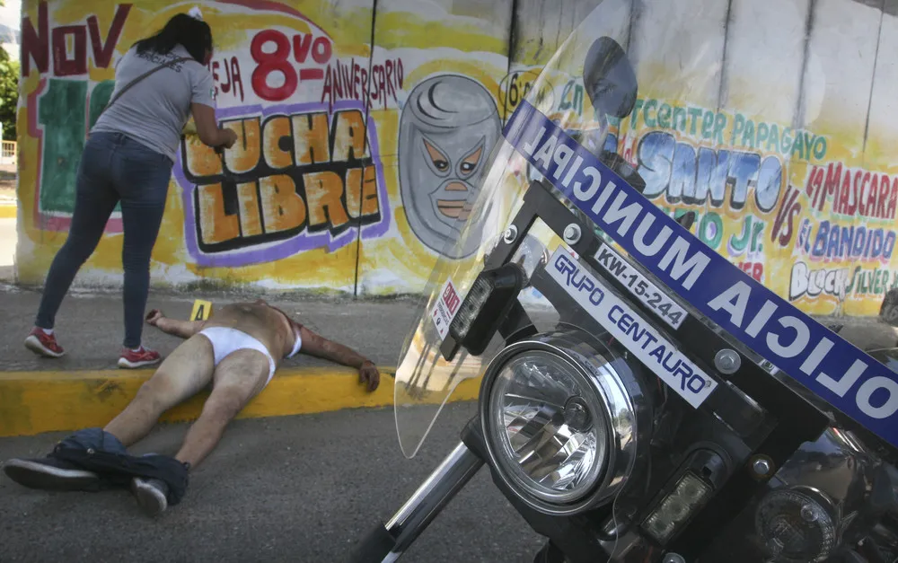 The Day in Photos – November 14, 2017