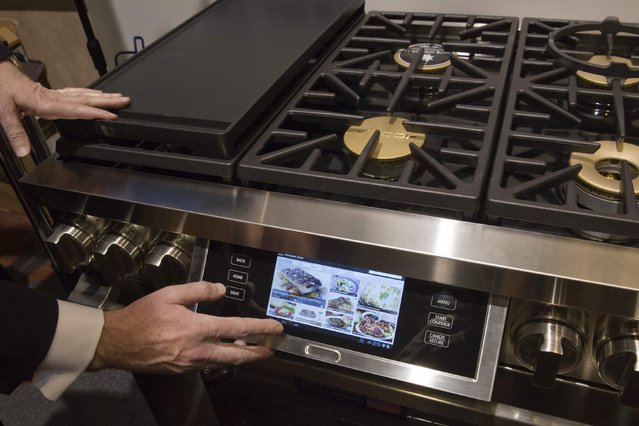 An internet-enabled Dacor Discovery gas range and electric oven is pictured during the 2015 International Consumer Electronics Show (CES) in Las Vegas, Nevada January 4, 2015. The 36" model shown is available now and retails for $8,999.00, a representative said. (Photo by Steve Marcus/Reuters)