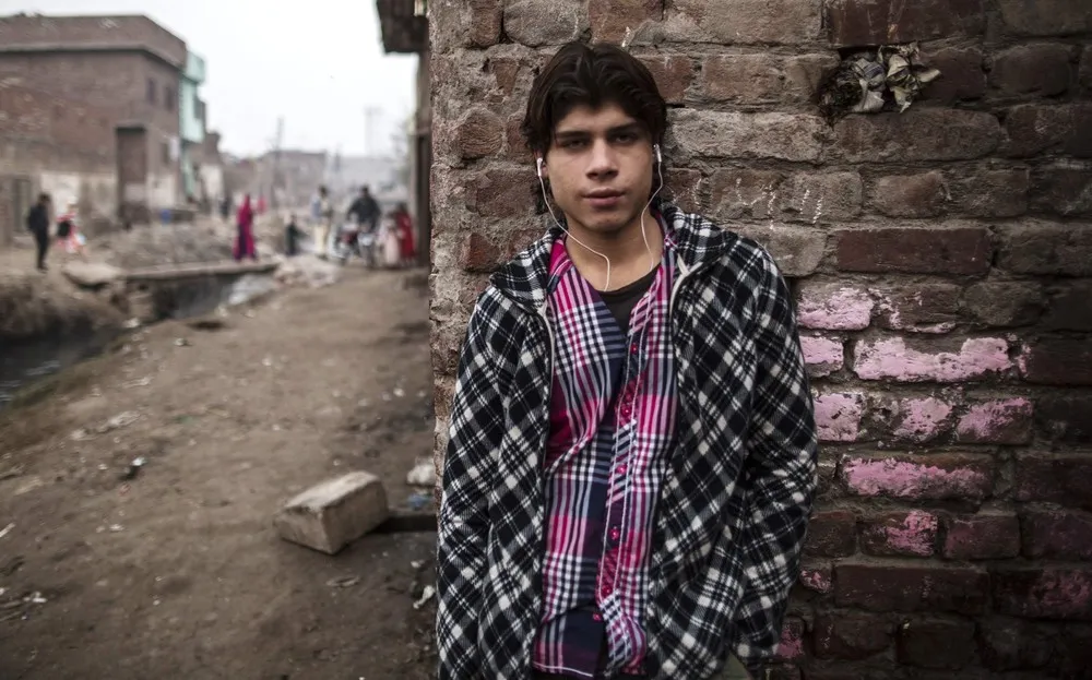 Daily Life in a Slum on the Outskirts of Lahore, Pakistan