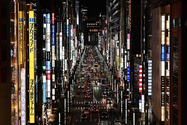 A general view shows Tokyo's Ginza district on October 23, 2019. (Photo by Charly Triballeau/AFP Photo)