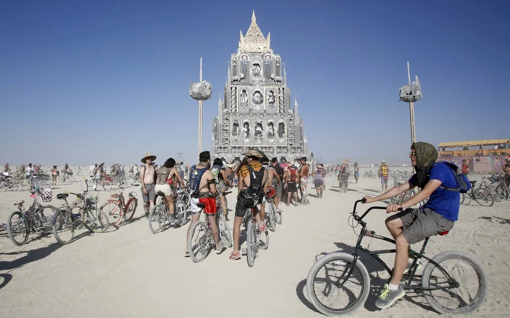 Burning Man 2015 Begins