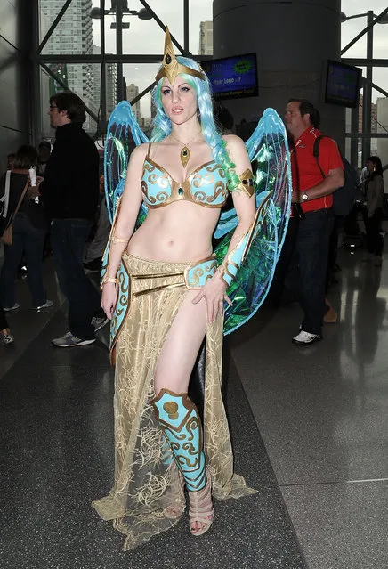 A Comic Con attendee poses during the 2014 New York Comic Con at Jacob Javitz Center on October 10, 2014 in New York City. (Photo by Daniel Zuchnik/Getty Images)