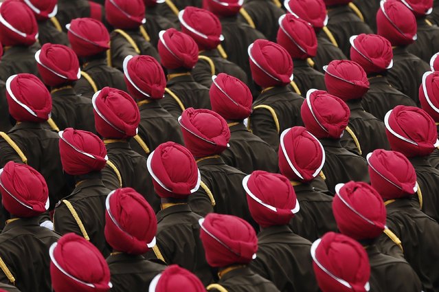 Indian soldiers march during a full dress rehearsal for the Republic Day parade in New Delhi January 23, 2015. India's capital will turn into a virtual fortress for U.S. President Barack Obama's visit this weekend, with heightened security measures, including an extended no-fly zone, to protect the world's most powerful leader. (Photo by Adnan Abidi/Reuters)