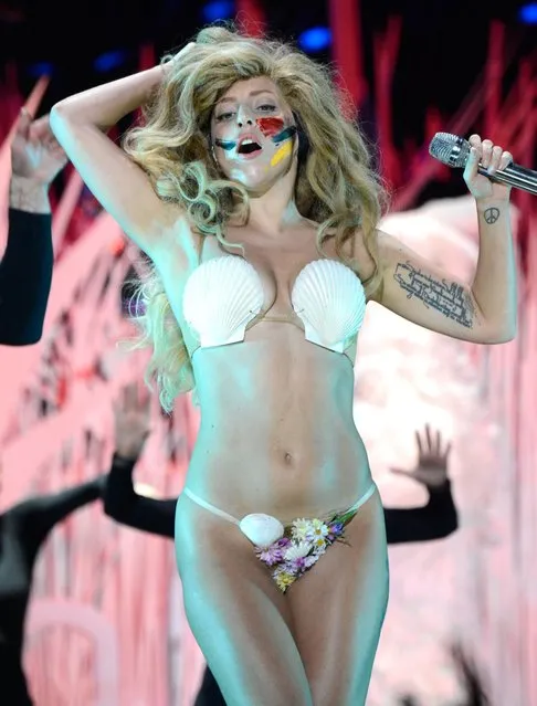 Lady Gaga performs during the 2013 MTV Video Music Awards at the Barclays Center on August 25, 2013 in the Brooklyn borough of New York City. (Photo by Kevin Mazur/WireImage for MTV)