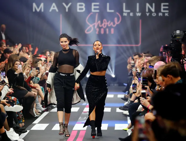 Model Adriana Lima and singer Nicole Scherzinger present makeup creations by Maybelline New York during the Berlin Fashion Week Autumn/Winter 2019/20 in Berlin, Germany, January 17, 2019. (Photo by Fabrizio Bensch/Reuters)
