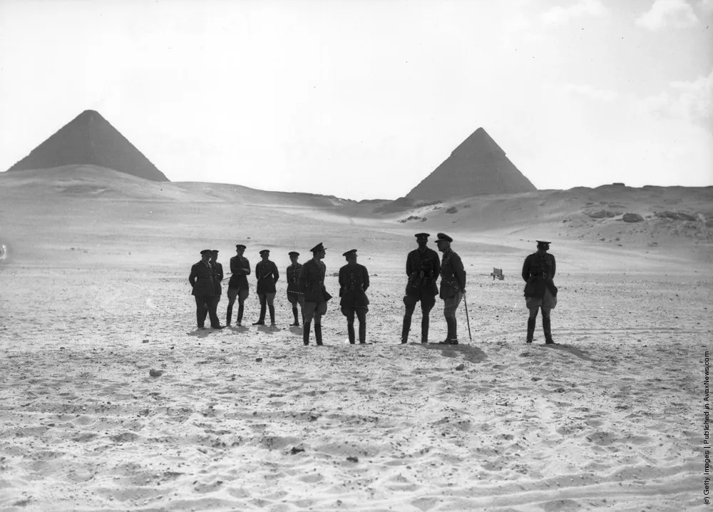 Pyramids of Giza: The Retrospective 1880–1955