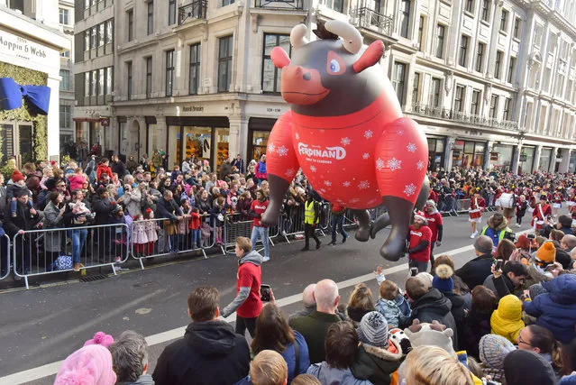 The annual Hamley's Toy Parade on Regent Street on November 19, 2017 in London, England. (Photo by Matthew Chattle/Barcroft Images)
