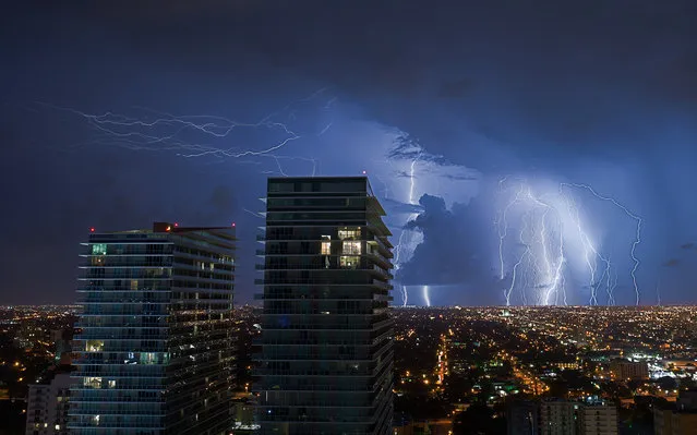 “West Miami Lightning”. Miami, 2013. (Photo by lostINmia)