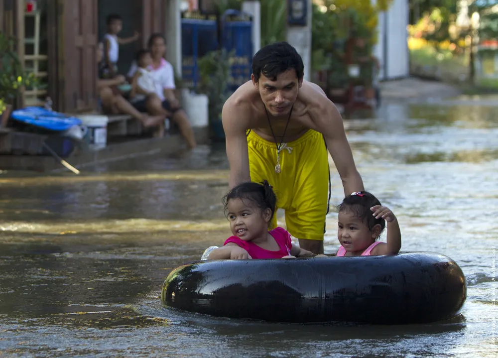 Floods Continue To Ravage Parts Of Thailand