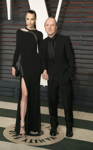 Musician Lars Ulrich and Jessica Miller arrive at the Vanity Fair Oscar Party in Beverly Hills, California February 28, 2016. (Photo by Danny Moloshok/Reuters)