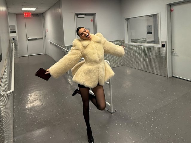 American model Kendall Jenner keeps warm in a furry coat in the second decade of February 2025. (Photo by kendalljenner/Instagram)