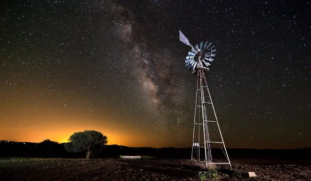 A weather station and the milky way. (Photo by Dustin Farrell/Caters News)