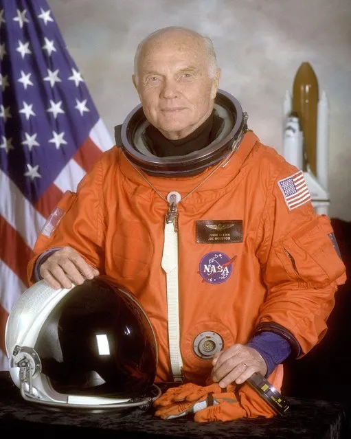 STS-95 crewmember, astronaut and U.S. Senator John Glenn poses for his official NASA photo taken April 14, 1998. Glenn was the first American to orbit the earth and returned to space in 1998 aboard the Space Shuttle Discovery. (Photo by Reuters/NASA)