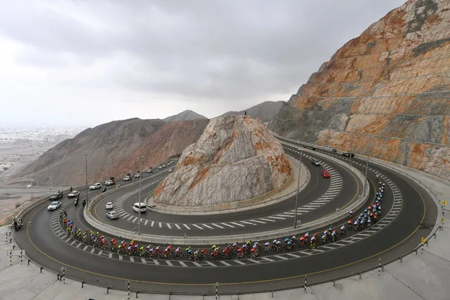 Cyclists during the 10th Tour of Oman, Stage 3 from Shati al-Qurum to Qurayyat on February 19, 2019 in Muscat, Omann. (Photo by Justin Setterfield/Getty Images)