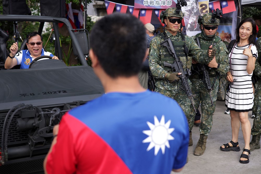 Pictures of the Year 2023, Part 195/224