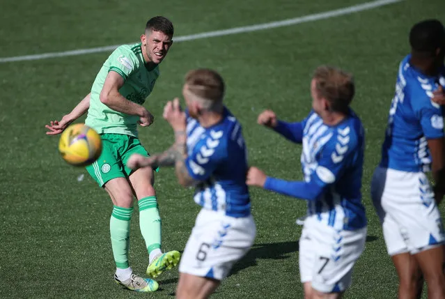 Ryan Christie of Celtic takes a free kick during the Scottish Premier League match between Kilmarnock and Celtic at Rugby Park on August 09, 2020 in Kilmarnock, Scotland. (Photo by Ian MacNicol/Getty Images)