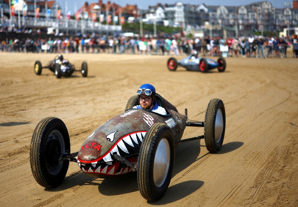 Pictures of the Year 2024, Part 106/240