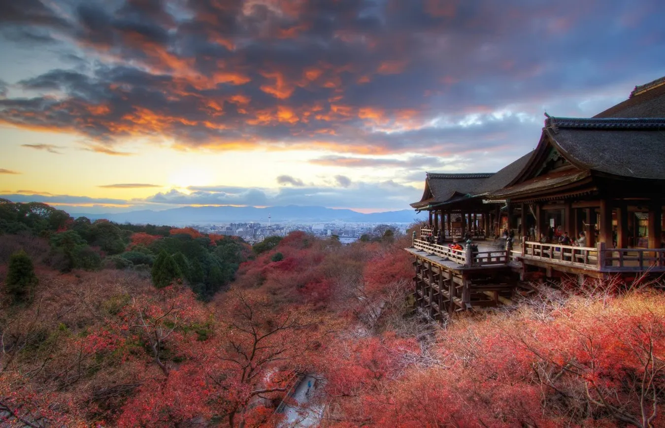 Японское качество видео. Киото Япония природа. Чифен Китай природа. Пейзаж а3 Японии. Рассвет в Киото.