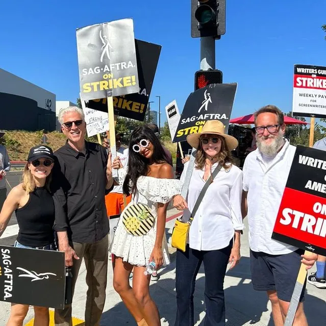 “The Good Place” cast pickets during the SAG-AFTRA strike early August 2023. (Photo by jameelajamil/Instagram)