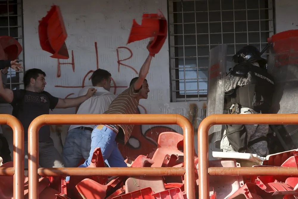 Soccer Fans Clash with Police at Belgrade Match
