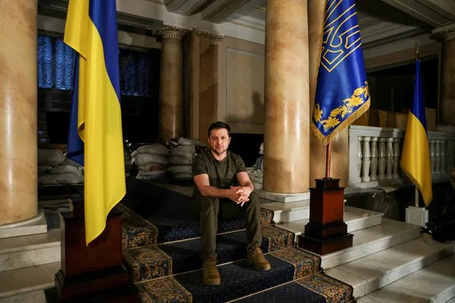 Ukrainian President Volodymyr Zelenskiy poses after an interview with Reuters in Kyiv, Ukraine, March 1, 2022. (Photo by Umit Bektas/Reuters)