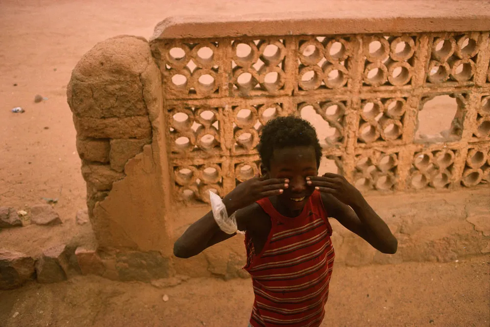 Photos by Jean-Claude Coutausse