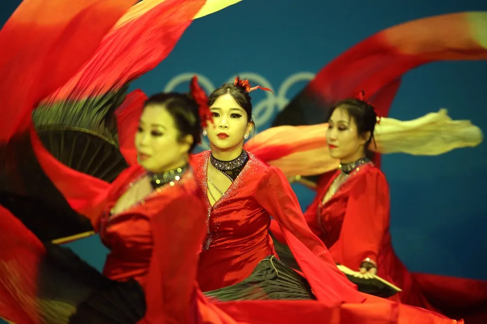 The Day in Photos – February 19, 2018