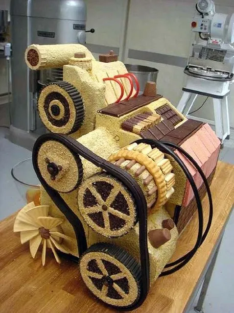 Skoda Fabia Advert - Original Cake Car