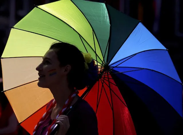 A same-s*x marriage supporter poses for a photograph at Dublin Castle in Dublin, Ireland May 23, 2015. (Photo by Cathal McNaughton/Reuters)