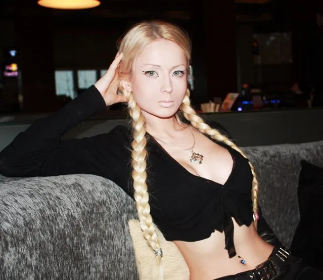 Human Barbie Doll Valeria Lukyanova aka Naamah (Нахема) From The Ukraine